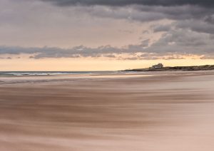 Bamburgh_1803 Ross beach and bamburgh castle