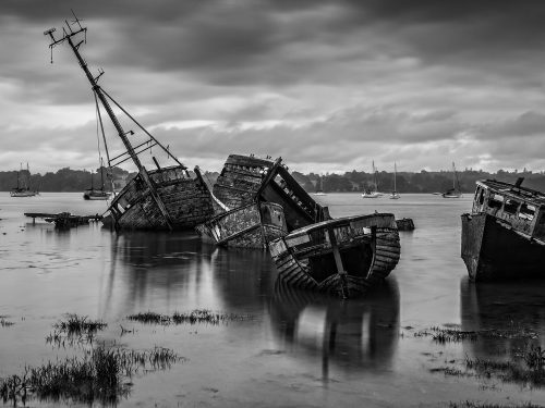 Pin Mill Wrecks by Tim Stott